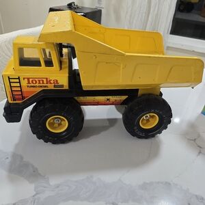 Vtg 1983 Tonka Turbo-Diesel Yellow Dump Truck